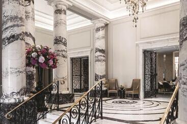 هتل The Langham London