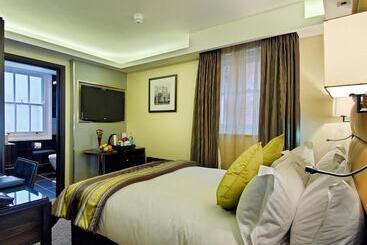 هتل Park Grand Marble Arch