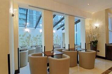 هتل Park Grand Marble Arch