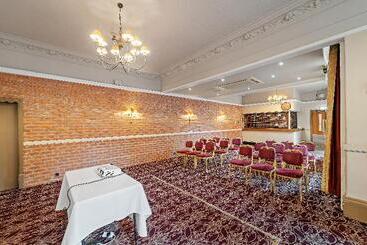 هتل The Rutland
