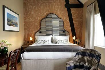 هتل The Stafford London