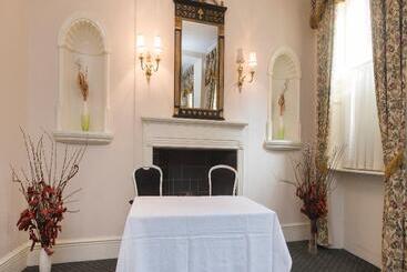 酒店 The Worcester Whitehouse