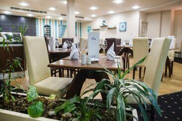 酒店 The Worcester Whitehouse