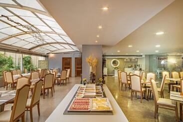 Airotel Parthenon