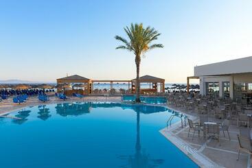 Avra Beach Resort