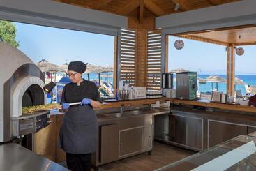 Avra Beach Resort