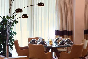 Brown Acropol, a Member of Brown Hotels