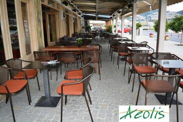 هتل Aeolis