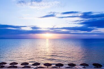 هتل Ammon Zeus Luxury Beach