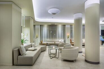 هتل Ammon Zeus Luxury Beach