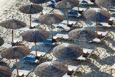 هتل Ammon Zeus Luxury Beach