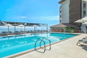 هتل Ammon Zeus Luxury Beach