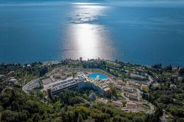 هتل Angsana Corfu Resort & Spa