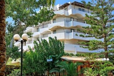 هتل Apollonia Beach Resort & Spa
