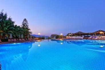 هتل Apollonia Beach Resort & Spa
