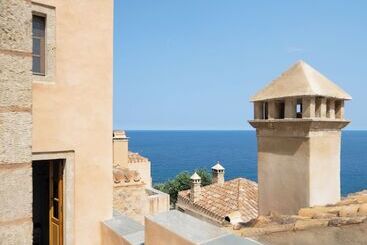 هتل Bastione Malvasia