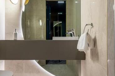 هتل Bodrog Wellness & Elix Spa