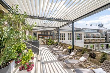 هتل Bodrog Wellness & Elix Spa