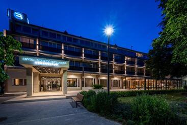 هتل Bodrog Wellness & Elix Spa