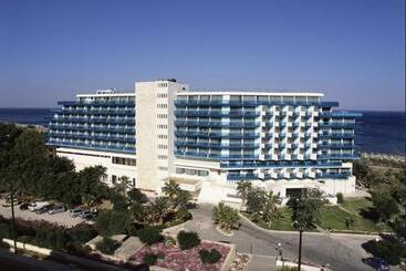 هتل Calypso Beach