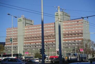 Danubius Hotel Arena