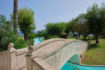 ホテル Esperos Palace Resort & Spa