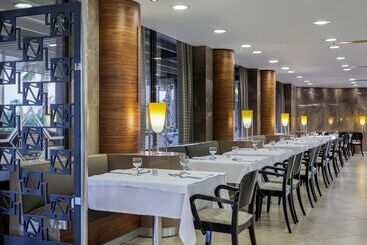 ホテル Esperos Palace Resort & Spa