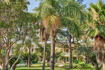 Grecotel Filoxenia, Beach Luxury Resort