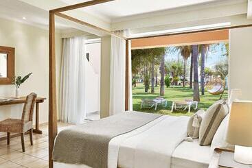 Grecotel Filoxenia, Beach Luxury Resort