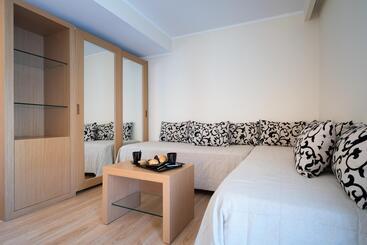 هتل Galaxy Beach Resort Bw Premier Collection