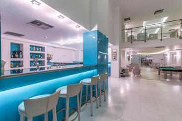 هتل Galaxy Beach Resort Bw Premier Collection