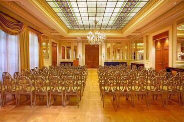 Grande Bretagne, A Luxury Collection Hotel, Athens