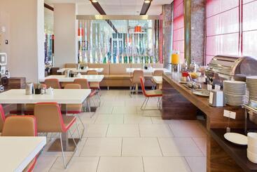 هتل Ibis Budapest Citysouth