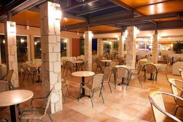 هتل Maleme Mare