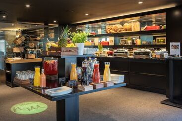هتل Mercure Budapest Korona