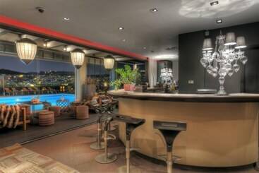 President Hotel Athens