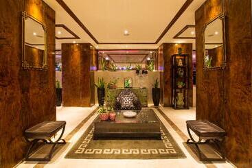 President Hotel Athens