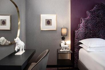President Hotel Athens