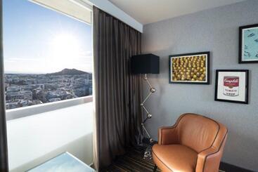 President Hotel Athens