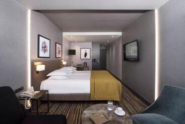 President Hotel Athens