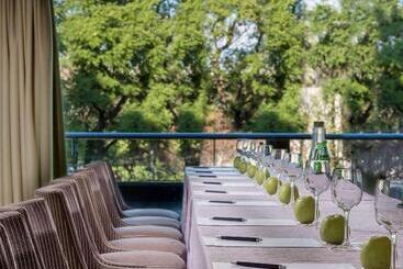 Radisson Blu Park Hotel Athens