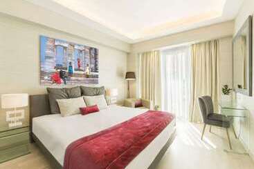 هتل St George Lycabettus Lifestyle