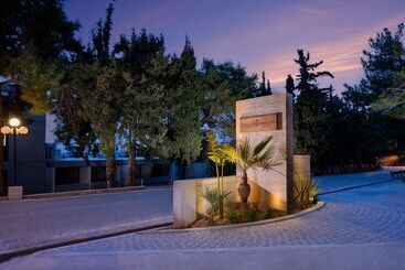استراحتگاه White Rocks Hotel Kefalonia