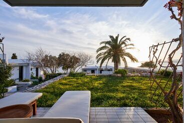 استراحتگاه White Rocks Hotel Kefalonia