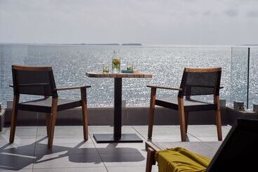 استراحتگاه White Rocks Hotel Kefalonia