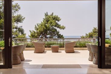 استراحتگاه White Rocks Hotel Kefalonia