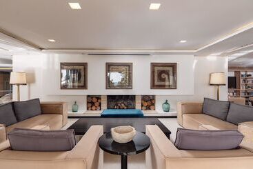 استراحتگاه White Rocks Hotel Kefalonia