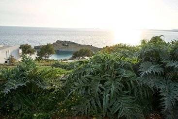 استراحتگاه White Rocks Hotel Kefalonia