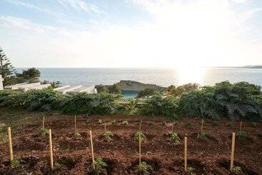 استراحتگاه White Rocks Hotel Kefalonia