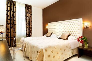 هتل Best Western Plus Royal Superga